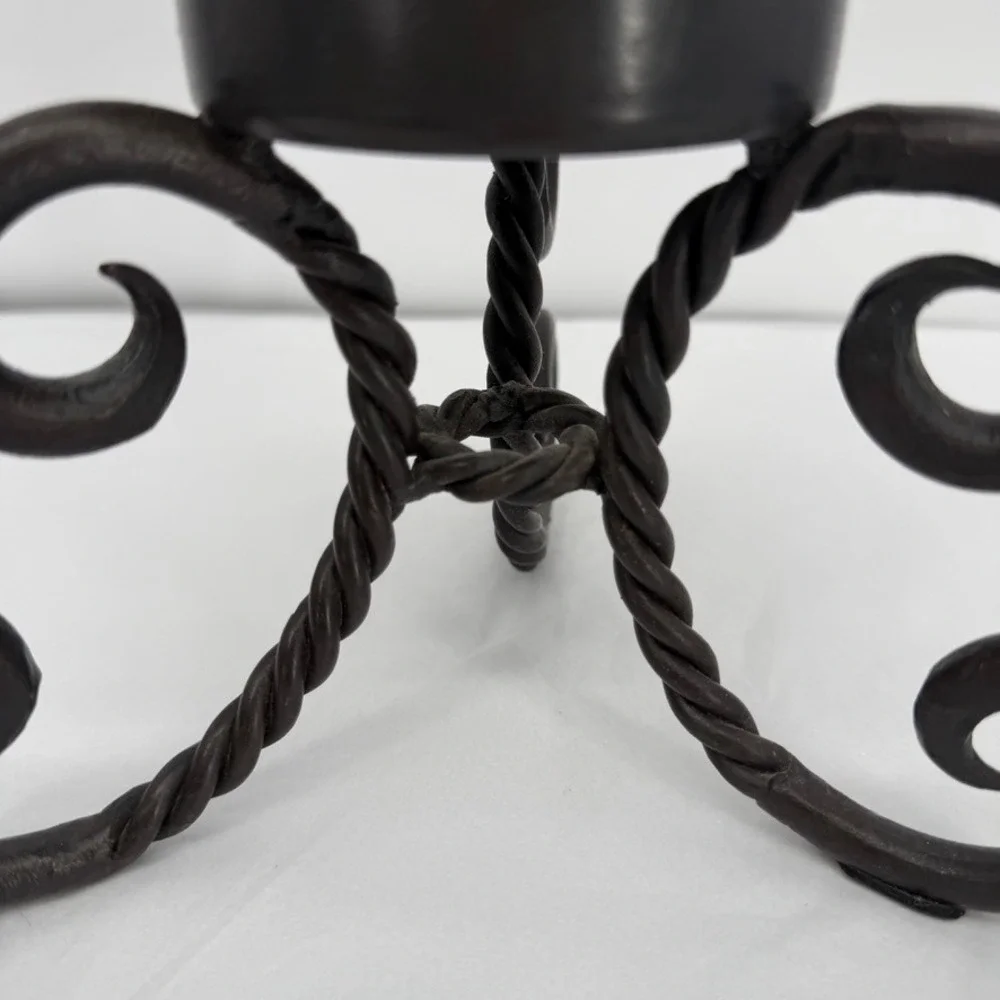 Source Unknown cast iron